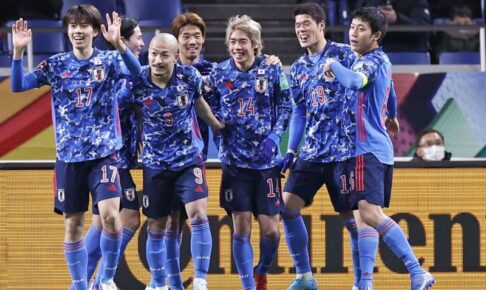 サッカー日本代表、中国下し2位堅持　W杯予選、伊東3戦連発