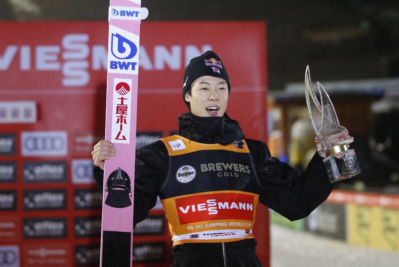 ノルディックスキー=W杯ジャンプ男子、小林陵侑が今季7勝目 ノルディックスキー=W杯ジャンプ男子、小林陵侑が今季7勝目