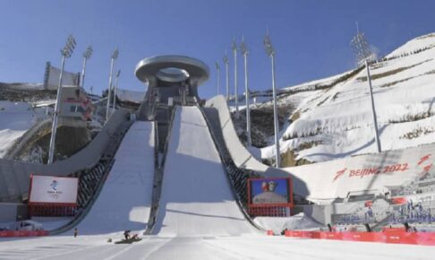 金候補、小林陵侑は予選4位の上々発進「いいジャンプでした」4選手が順当に決勝へ