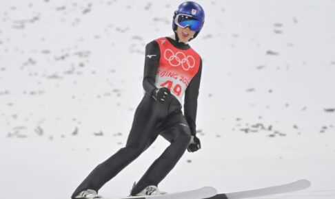 小林陵侑、師匠・葛西の悲願も成就　原田総監督は「新しい歴史の金メダル」レジェンド感慨