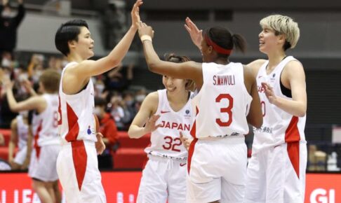 女子バスケ、日本はカナダに競り勝つ　W杯予選