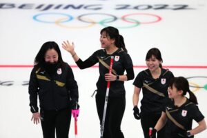 【北京五輪】日本、デンマークに劇的逆転勝利　カーリング女子