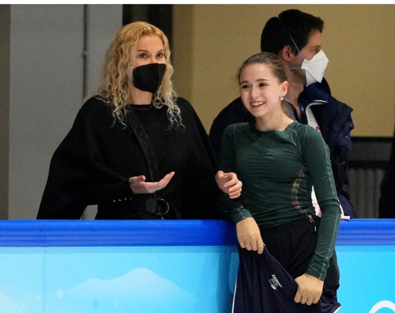 「祖父と同じグラスで飲んだ」ワリエワ母が公聴会で禁止薬物検出の経緯明かす 「祖父と同じグラスで飲んだ」ワリエワ母が公聴会で禁止薬物検出の経緯明かす