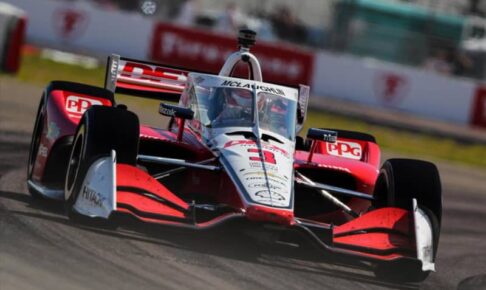 インディカーシリーズ2022開幕戦、優勝はマクラフラン！ 佐藤琢磨が新チーム初戦で力走【セントピーターズバーグ】