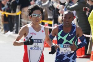 鈴木健吾が涙の快走　日本記録更新はならずも歴代2位好タイム「乗り越えられた」