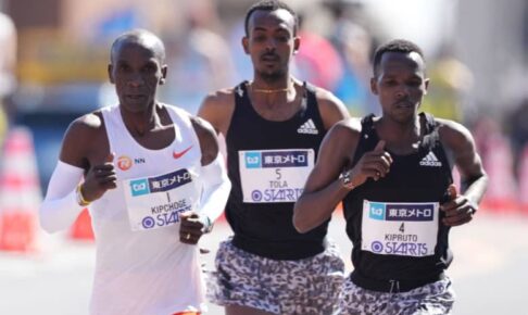 キプチョゲV　自身の世界記録に1分届かずも「うれしく思う」痛恨コース間違えも