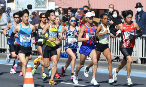 一山麻緒＆鈴木健吾が夫婦ギネス更新　ともに日本人トップで感涙、レース後に抱き合う