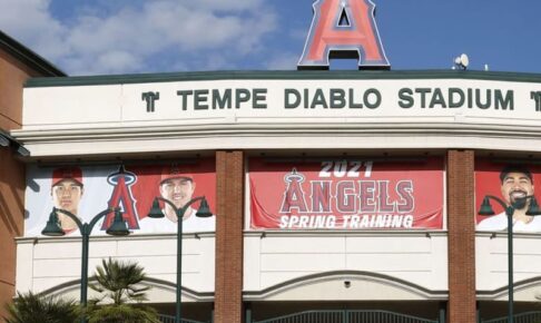 大リーグ、キャンプ地で練習 労使交渉妥結から一夜明け 大リーグ、キャンプ地で練習 労使交渉妥結から一夜明け