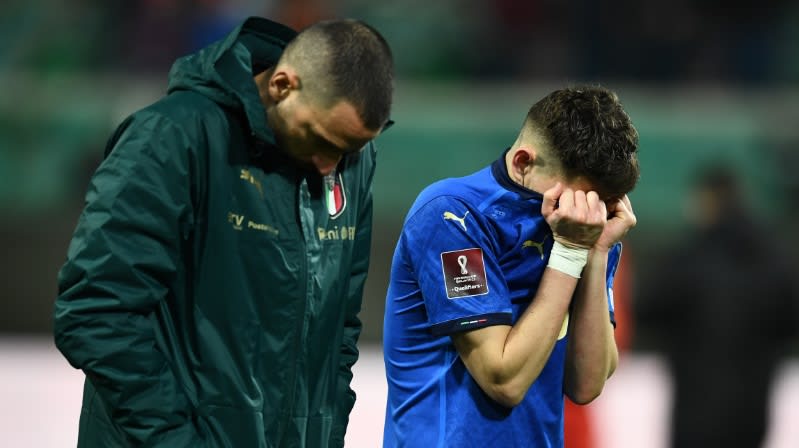 「韓国よりも悪い」 屈辱のW杯予選敗退…イタリア代表、地元も酷評