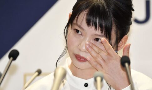 スケート高木菜那が引退表明　平昌五輪で日本女子初2冠