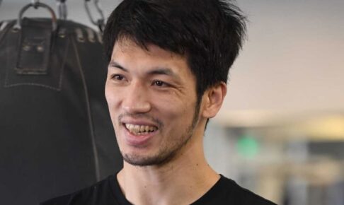 世紀の一戦ともに計量1発パス！村田はゴロフキンの40歳誕生日を笑顔で祝福