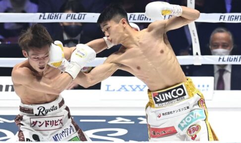 王者中谷潤人がTKOで2度目の防衛　多彩なパンチで圧倒　WBO世界フライ級