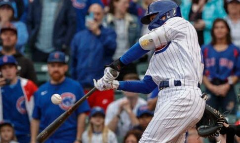 【MLB】鈴木誠也、メジャー初の右翼線三塁打　初のダブルヘッダーで2試合連続安打