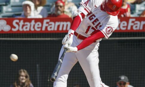 【MLB】大谷翔平が9回2死からフェンス直撃同点二塁打、サヨナラのホーム踏む