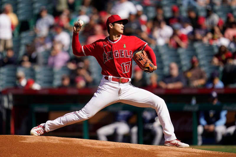 【MLB】大谷翔平、冴えた“魔球”「空振りを量産」 6回5奪三振の好投を米メディア称賛 【MLB】大谷翔平、冴えた“魔球”「空振りを量産」 6回5奪三振の好投を米メディア称賛