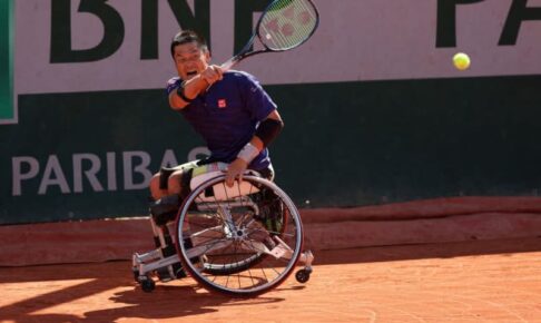 国枝が小田に勝利して決勝進出。ダブルスでもベスト4へ［全仏オープン］