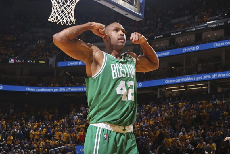 【NBA】決勝 ボストン・セルティックスが先勝 【NBA】決勝 ボストン・セルティックスが先勝