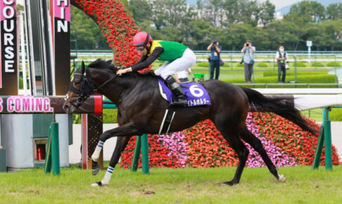 【宝塚記念】2番人気タイトルホルダーが圧巻のレコードVでG1.3勝目