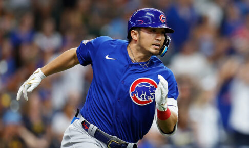【MLB】鈴木誠也が復帰戦で意地の5号ランニング弾　フェンス際を転がるボールに実況も「どこまで飛んだ？」と
