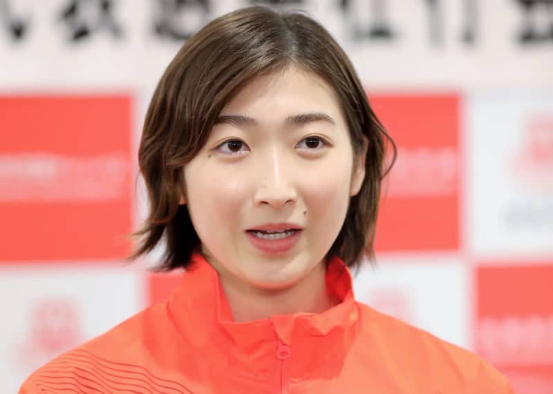 【競泳】池江璃花子が22歳の誓い「充実した1年を送りたい」ご馳走前に笑顔でピース 【競泳】池江璃花子が22歳の誓い「充実した1年を送りたい」ご馳走前に笑顔でピース