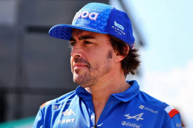 アストンマーティンF1、2023年シーズンからのフェルナンド・アロンソ加入を正式発表。契約は複数年 アストンマーティンF1、2023年シーズンからのフェルナンド・アロンソ加入を正式発表。契約は複数年