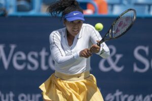 大坂なおみが初戦敗退　乱調サーブで自滅…海外メディア「スランプ深まった」