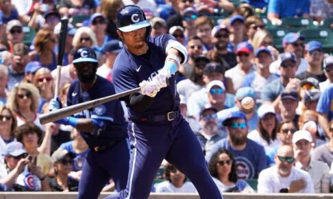 【MLB】鈴木誠也、右中間適時二塁打で4連勝貢献　休養明け第1打席に快音、打率.242