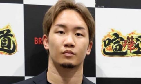 朝倉未来、ハワイ入りを報告　盛り上がった上半身に「この身体ならメイウェザー封じられる」