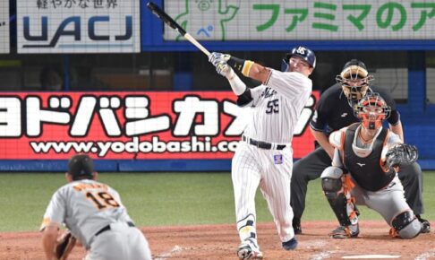 【プロ野球】ヤクルト　村上宗隆が54号ソロ！「何とか点を」菅野からプロ初弾　バースに並ぶ歴代5位
