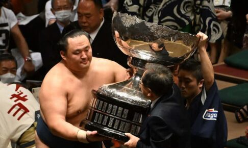 【大相撲】秋場所、37歳10カ月最年長Ｖ玉鷲の強さの秘密　師匠「衰えるという考えがない」