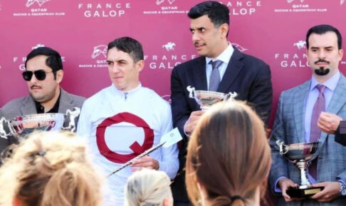 スミヨンが肘打ちで落馬させ約2カ月間の騎乗停止　秋盾のジオグリフには騎乗できず