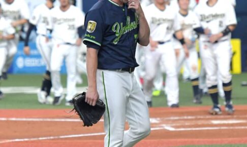 【プロ野球】痛恨逆転負けにヤクルト高津監督「取れるアウトを取らないと」　守護神マクガフで暗転