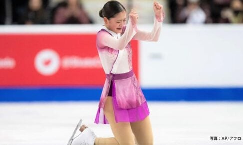 渡辺倫果がGPデビュー戦で初優勝、SP6位から逆転 紀平フリーほぼノーミスで5位、横井8位【スケートカナダ】 渡辺倫果がGPデビュー戦で初優勝、SP6位から逆転 紀平フリーほぼノーミスで5位、横井8位【スケートカナダ】