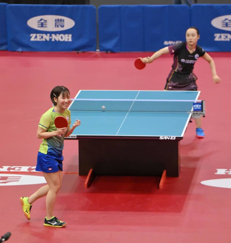 平野美宇が伊藤美誠にストレート勝ち 国内選考会4強入りで世界選手権代表へ急浮上 平野美宇が伊藤美誠にストレート勝ち 国内選考会4強入りで世界選手権代表へ急浮上