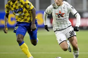 上田綺世が今季リーグ7点目　ベルギー1部リーグ