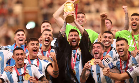 【カタールW杯】悲願の世界制覇果たした“神の子”　アルゼンチンを優勝に導いたメッシが2度目の大会MVP獲得
