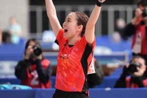 石川佳純が吠えた！大逆転勝利で2年ぶり8強　因縁相手に雪辱