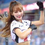 ファンに取り囲まれ外出できず…変装しても「なぜ？」　偽名使う超人気チアの“私生活”