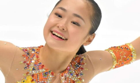 島田麻央が14歳4カ月史上最年少V！浅田真央さんの記録塗り替える　中井亜美は銅メダル