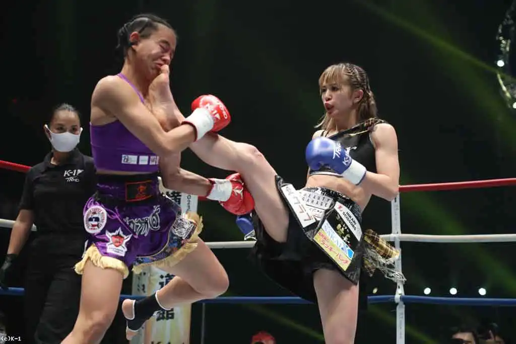K1】菅原美優、“前蹴り”でパヤーフォンを圧倒 判定勝利で涙の2代目女王