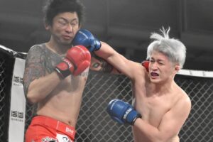 【BreakingDown7.5】ジョリーが啓之輔を返り討ち　因縁の再戦は再び判定　ダウン取り消しなど波乱の展開　BD7.5　