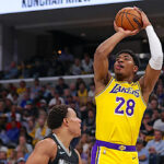 【NBA】「完全に機械だ」八村塁、3連続3P成功などの躍動でキャリアハイの好成績　脅威の“成功率100％”に現地実況も衝撃