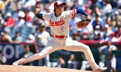 【MLB】大谷翔平、ノーノーから4回5失点“急降下”の原因は……ピッチコムの故障か、前イニングの走塁か