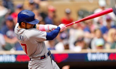 【MLB】鈴木誠也、180キロ超弾丸ライナー連発マルチ打　守備でも「ゴージャス」スーパーキャッチ