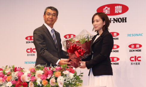 【卓球】引退の石川佳純が次世代へつなぐバトン、「追い抜かれるときは苦しい」5年間戦い抜いた東京五輪への想い 【卓球】引退の石川佳純が次世代へつなぐバトン、「追い抜かれるときは苦しい」5年間戦い抜いた東京五輪への想い