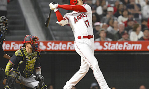 【MLB】大谷翔平、キング争いに加わる豪快126メートル第11号弾　実況も「劇的なショウヘイ、なんてスイングだ」と驚愕