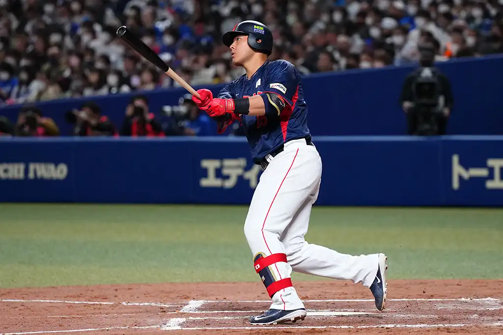BBC ベースボールコレクション 2022 SR 巨人 岡本和真 BBC ベースボールコレクション 2022 SR 巨人 岡本和真 【公式通販】