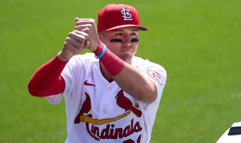 【MLB】ラーズ・ヌートバーが先頭打者弾、復帰後初アーチでお目覚め“ペッパー・ミル”披露　実況も「完璧なスイング」と称賛