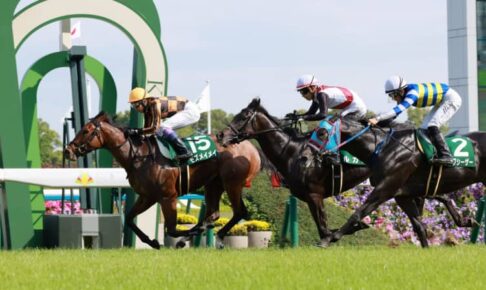 【葵S】驚がくのロケットスタートで4番人気モズメイメイが快勝　武豊「タイミング合い過ぎて速かった」