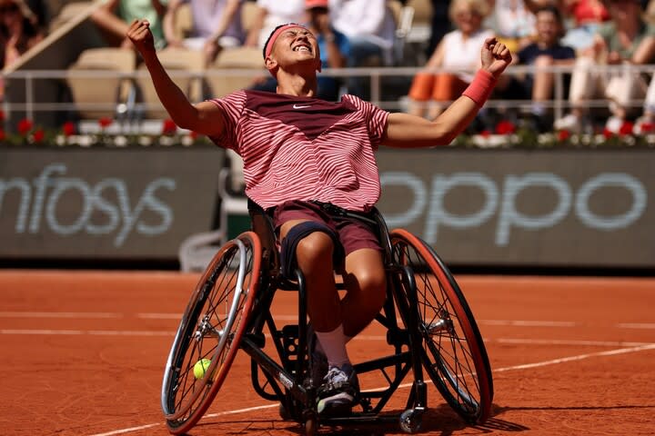 【全仏オープン】車いすテニス、17歳の小田凱人が史上最年少でグランドスラム初制覇! 第1シードにストレート勝利 【全仏オープン】車いすテニス、17歳の小田凱人が史上最年少でグランドスラム初制覇! 第1シードにストレート勝利